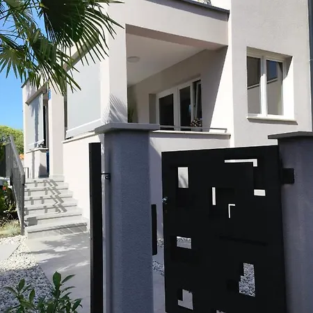 Stay In The Heart Of Porec - 50M To The Beach Exterior foto