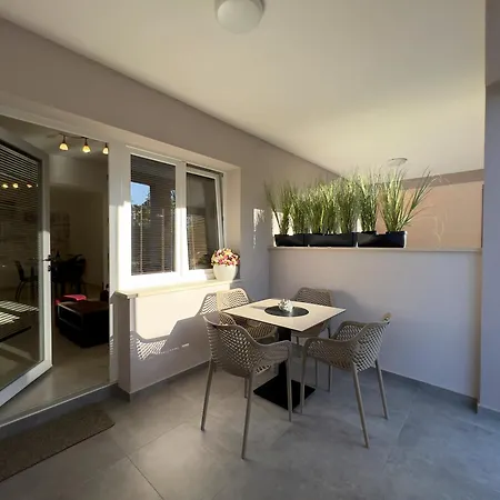 Stay In The Heart Of Porec - 50M To The Beach Exterior foto